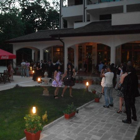 Hotel Park Karnobat Luaran gambar