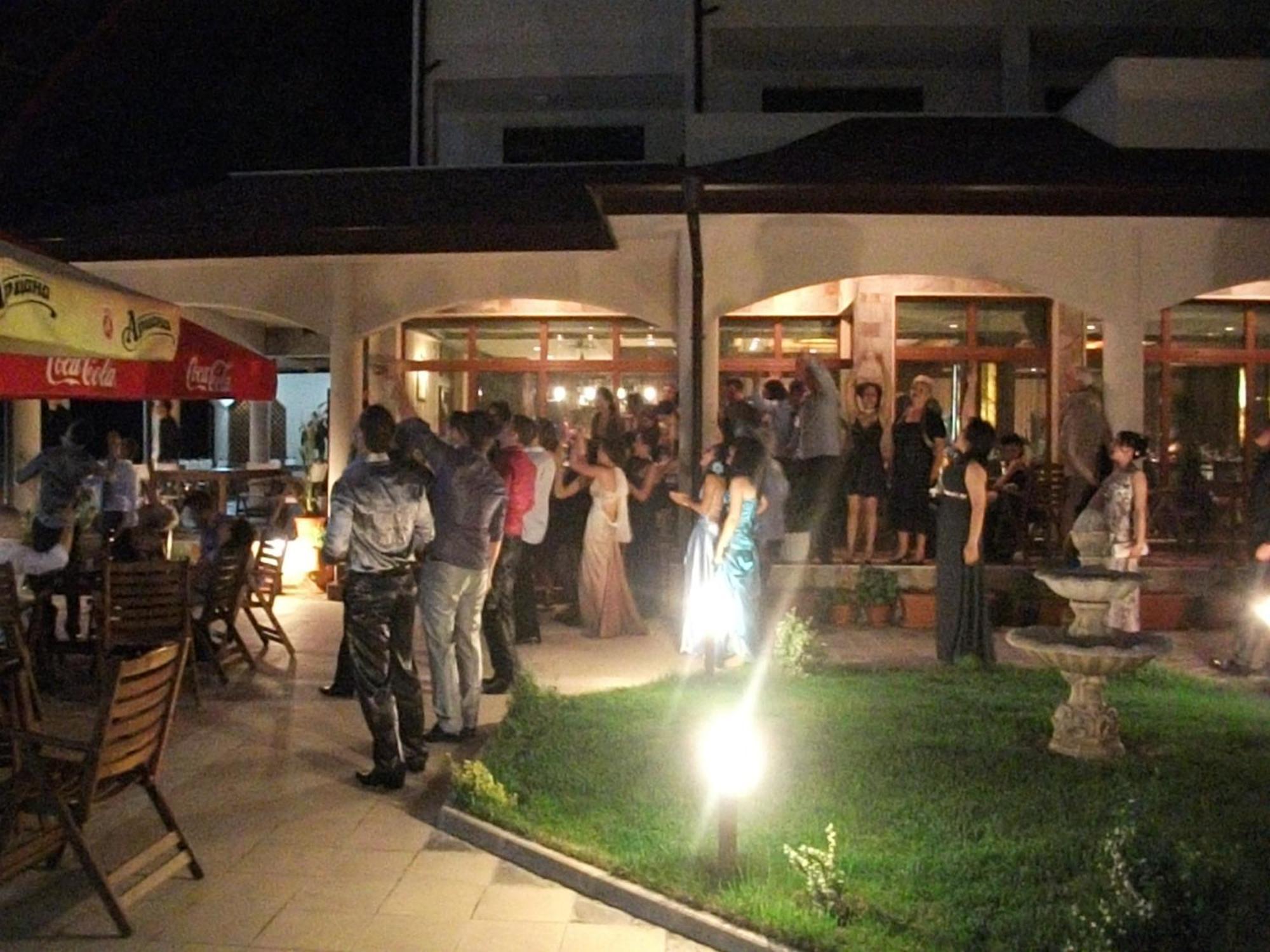 Hotel Park Karnobat Luaran gambar